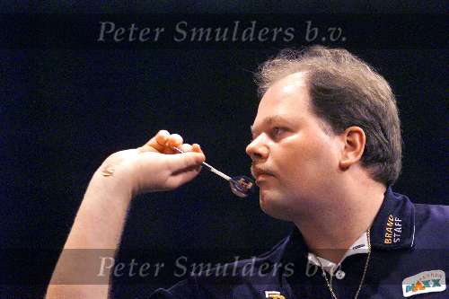 Eindhoven, 15 mei 1999 
RAYMOND V BARNEVELD 
Darten