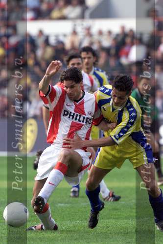 1 mei 1999
PSV-RKC 2-2
RUUD V NISTELROOY en VIRGILIO TEIXEIRA