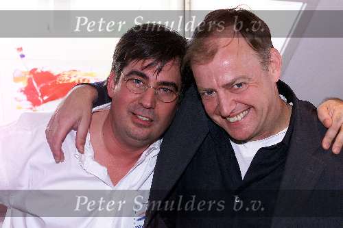 Hilversum 5 mei 2000
1e uitzending Radio Nationaal.
Carel v Kooten en Riny Schreyenberg