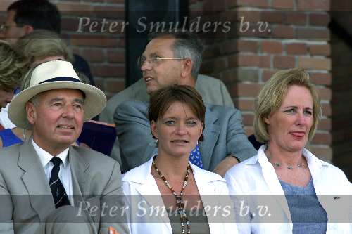 Amsterdam 13 mei 2000
Heropening Olympisch Stadion door Prins Willem Alexander
Ria Stalman en ellen v Langen