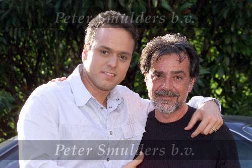 Son, 15 mei 2000
Uitreiking CD van Nikos hier met Frans Bauer
