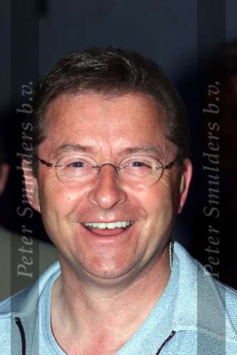 Vlaardingen  7 mei 2000
BZN optreden in schouwburg in Vlaardingen.
Jan Keizer.
