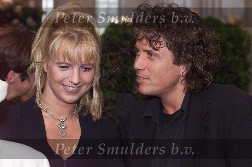 Naarden 27 mei 2000
Linda de Mol en Sander Vahle bij de afscheidsreceptie van Joop vd Ende