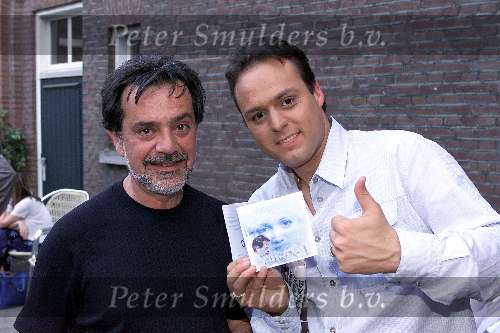 Son, 15 mei 2000
Uitreiking CD van Nikos hier samen met Frans Bauer