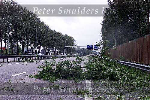 Hoofddorp 28 mei 2000
Afsluiting A4 na storm.