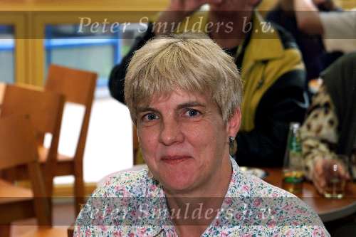 Leiden 28 mei 2000

Veiling van jurken van zangeres zonder naam
Ida

Peter Smulders BV