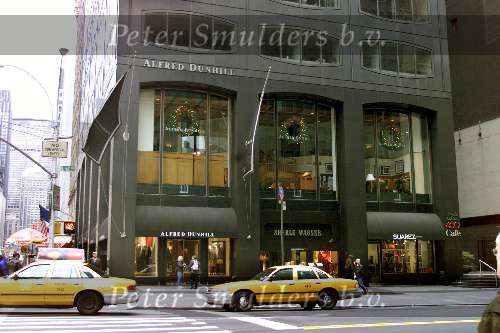 New York 19 november 2000
Winkels op de fifth Avenue
Alfred Dunhill
