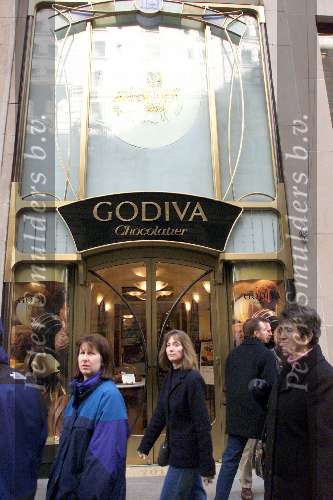 New York 19 november 2000
Winkels op de fifth Avenue
Godiva