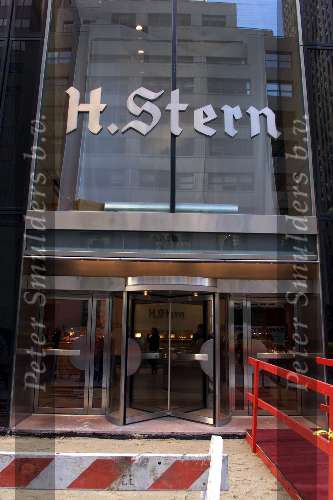 New York 19 november 2000
H. Stern