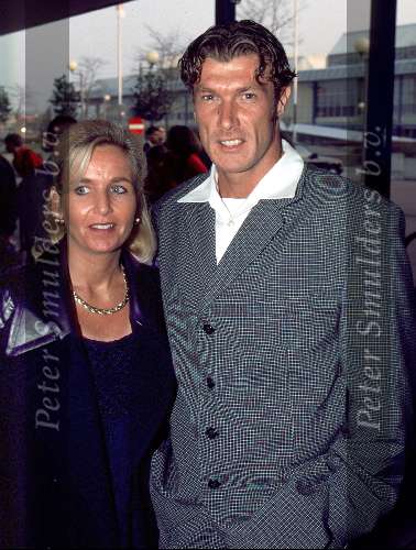 Henk Vos met zijn vrouw