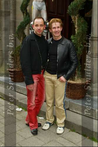 Den Bosch 14 mei   2002
Addy v d Krommeakker met vriend