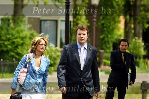 Holysloot 31 mei 2002
Trouwen Trijntje Oosterhuis en Sander v d Eeden
Candy Dulfer met vriend