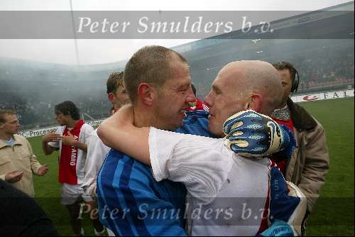 Nijmegen 5 Mei 2002 
NEC-AJAX Kampioenswedstrijd 0-2
Ajax spelers vieren het kampioenschap Fred Grim en Jan van Halst