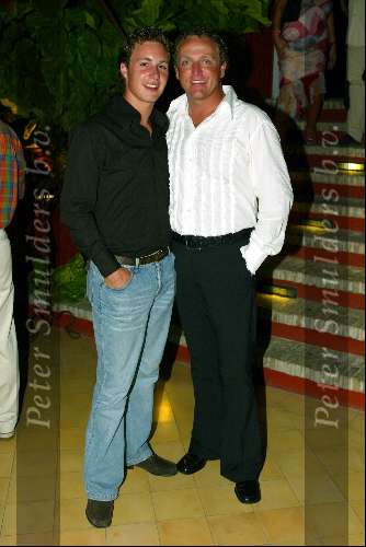 Curacao 21 mei 2002
Princess model of the year competition.
gordon