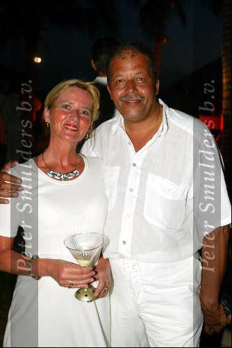 Curacao 23 mei 2002
princess model of the year verkiezing.
Harry Mercuur met vrouw