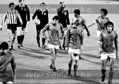 Eindhoven, 24 oktober 1979
PSV-St. Etienne, eindstand 2-0
Met op de voorgrond Johnny Rep en achteraan huub Stevens