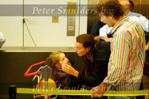 Amsterdam 19 mei 2002
Irene v d Laar met Wessel v Diepen en hun dochtertje
