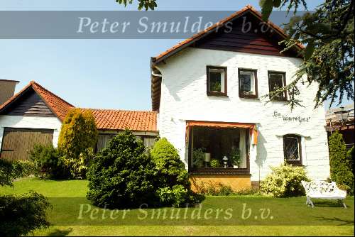 Kapelle 16 mei 2002
ouders van Jan Peter Balkenende en zijn ouderlijk huis