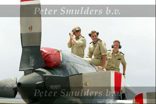 Curacao 7 mei 2002
Vertrek Prins Willem Alexander en Maxima met de KBX
Koninklijke Luchtmacht