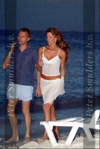 Curacao 23 mei 2002
Princess model of the year competition.
Phaerdra Hoste