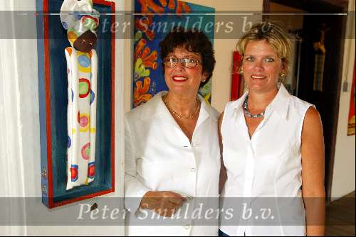 Curacao 19 mei 2002
Princess model of the year .
Sonja Schriel met dochter