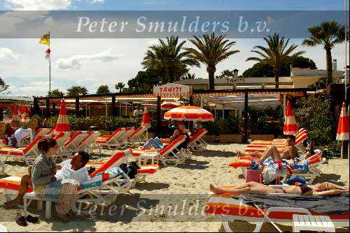 St Tropez 4 mei 2002
Strandtent Tahiti



Peter Smulders bv
