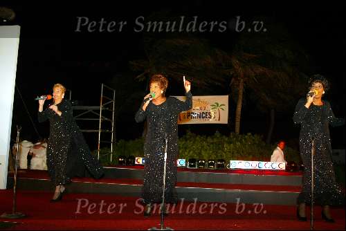 Curacao 23 mei 2002
princess model of the year verkiezing.
three degrees