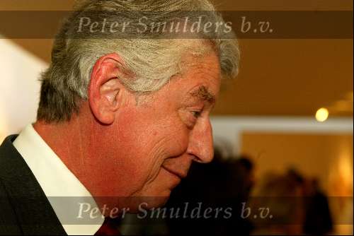 Amstelveen 28 mei 2002
Opening expositie Rita Kok.
Wim kok