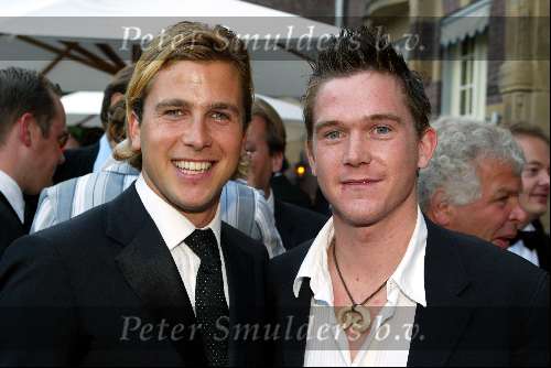 Hooge Vuursche 31 mei 2002
Presentatie tijdschrift van Glamago
Winston Gerschtanowitz en Johnny de Mol