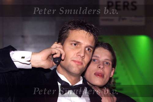 Amsterdam 12 Oktober 2001
Uitreiking Televizierring in de Heineken Music Hall 
Bas Muijs met gsm