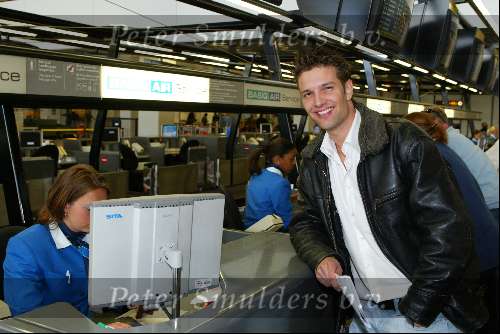 Amsterdam 13 mei 2003
Vertrek  bas muijs bij schiphol
