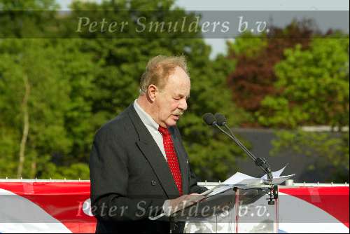 Hilversum 6 mei 2003
herdenking moord pim fortuyn op mediapark
 bob smalhout