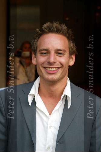 Rotterdam 8 mei 2003
Premiere Onze Jeugd 
cas jansen