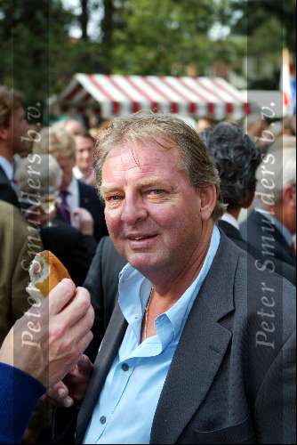 Amsterdam 27 mei 2003
haringparty in hilton amsterdam
conny mus