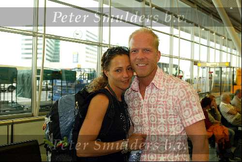 Schiphol 5 mei 2003
vertrek bobo in the bush 
Danny Rook