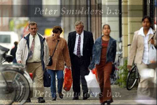 Rotterdam 8 mei 2003
Eric Nordholt met vrouw aan het shoppen