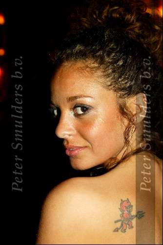 Amsterdam 15 mei 2003
premiere the matrix in tuschinski
fajah lourens met tatoo\\\'s