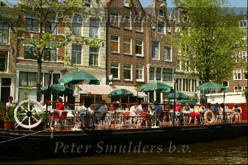 Horecaboot aan de grachten van Amsterdam
Sloepenroute