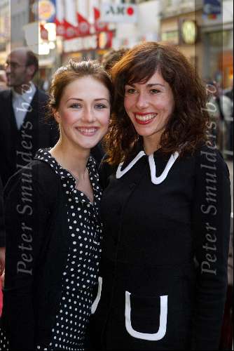 Amsterdam 15 mei 2003
Premiere the matrix in tuschinski
halina Reijn met Carice v Houten