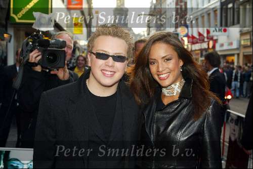 Amsterdam 15 mei 2003
Premiere the matrix in tuschinski
jamai met een vriendin