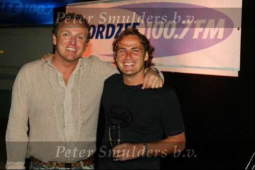 Amsterdam 30 mei 2003
feestje radio noodzee
gordon en john ewbank