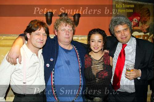 Amsterdam 26 mei 2003
Premiere intervieuw met katja schuurman  en pierre bokma intuschinski
katja schuurman theo v gogh theodoor holman en pierre bokma (l)