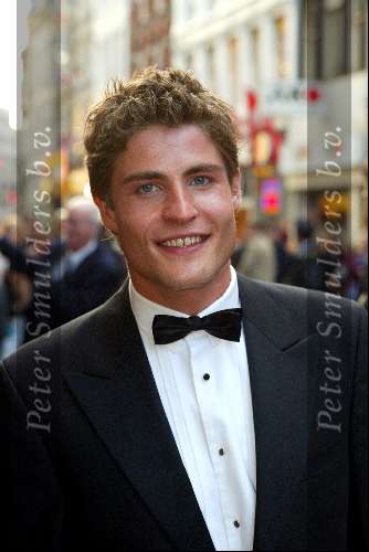Amsterdam 15 mei 2003
Premiere the matrix in tuschinski
koert jan de Bruijn