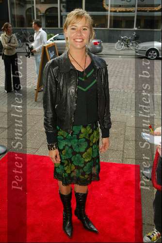 Rotterdam 8 mei 2003
Premiere Onze Jeugd 
liesbeth kamerling