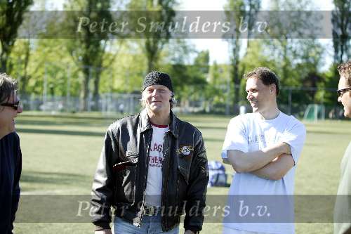 Amsterdam 10 mei 2003
Marco v Basten bij voetvolley in amsterdam