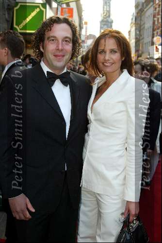 Amsterdam 15 mei 2003
Premiere the matrix in tuschinski
mariska hulscher met vriend