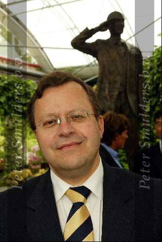 Lisse 6 mei 2003
mat herben