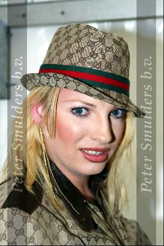 Amsterdam 22 mei 2003
FHM party op boot
mayday