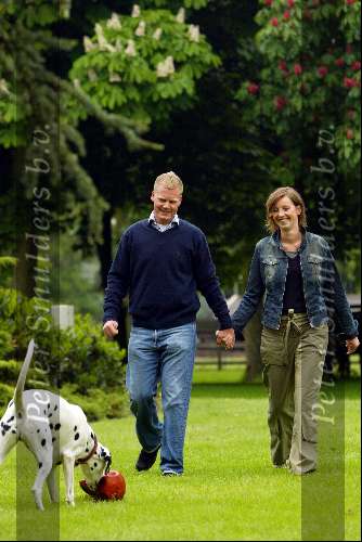 Bakkum 22 mei 2003
Nikki La Croix en Frank la Croix met hond