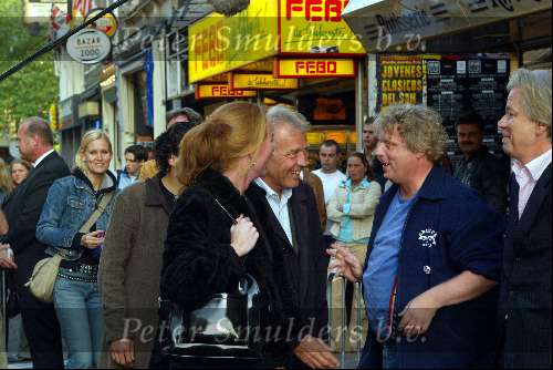 Amsterdam 26 mei 2003
premiere intervieuw in tuschinski
paul witteman met vriendin
theo v gogh